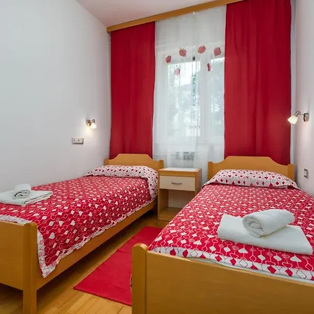 Maria Apartment *